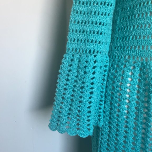 Crochet Bell Sleeve Turquoise Dress with Button Closure - Picture 5 of 8